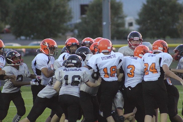 米体：意甲启用高可见度足球，荧光橙配色以往仅用于极端天气