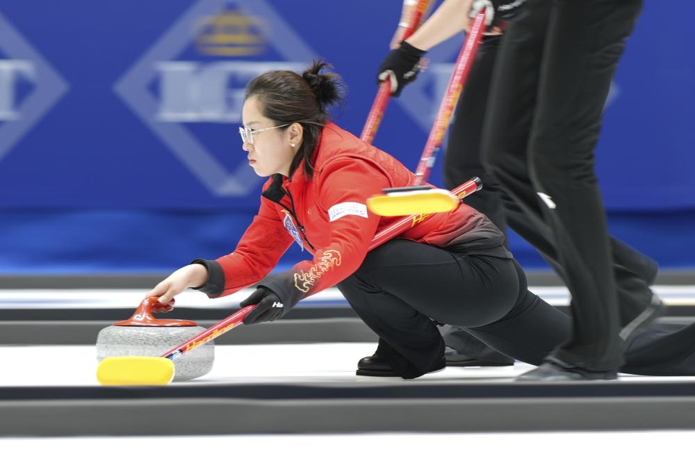 体育总局：鼓励境外优质资本投资，依法依规创设新职业化赛事