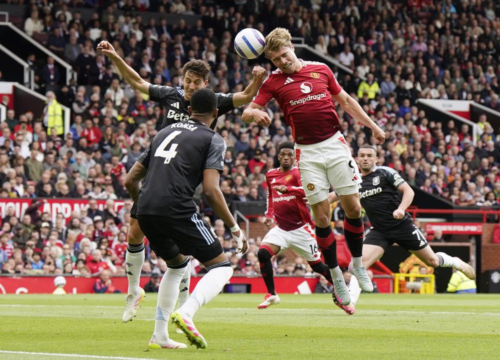 英超疯狂夜：切尔西利物浦双双翻车，11.4亿豪阵不敌升班马