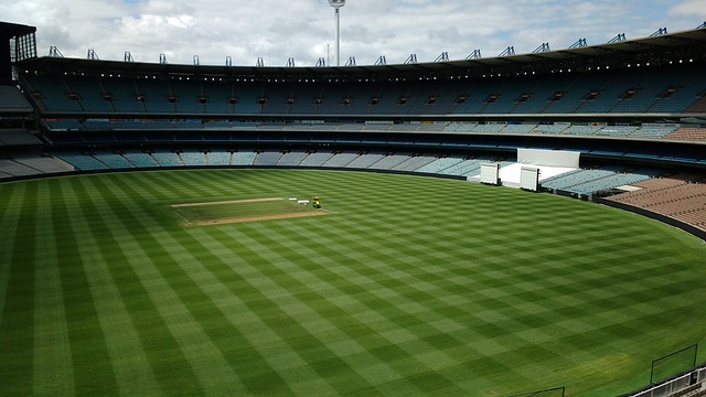 曼联再陷低谷：老特拉福德的失望之夜