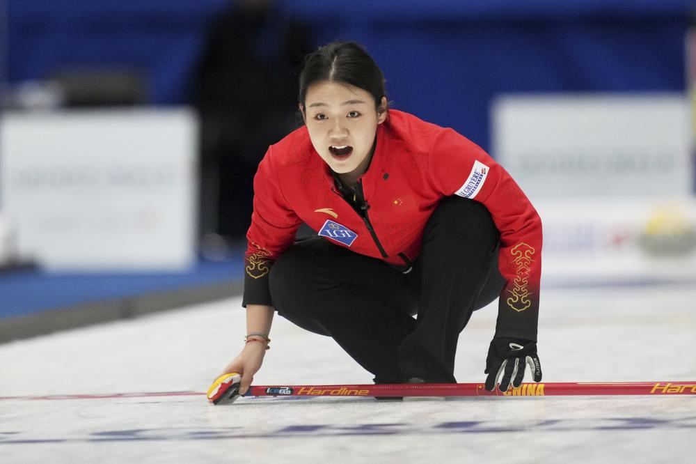 广厦男篮张帆末节绝杀山东