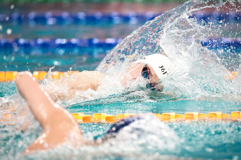 日职联半场：两队门将屡屡立功，川崎前锋0-0冈山绿雉